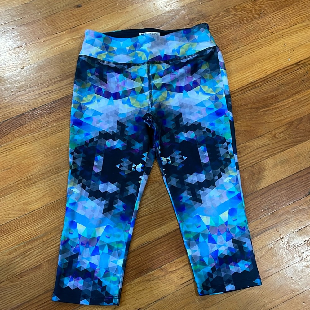 Forever 21 workout capris